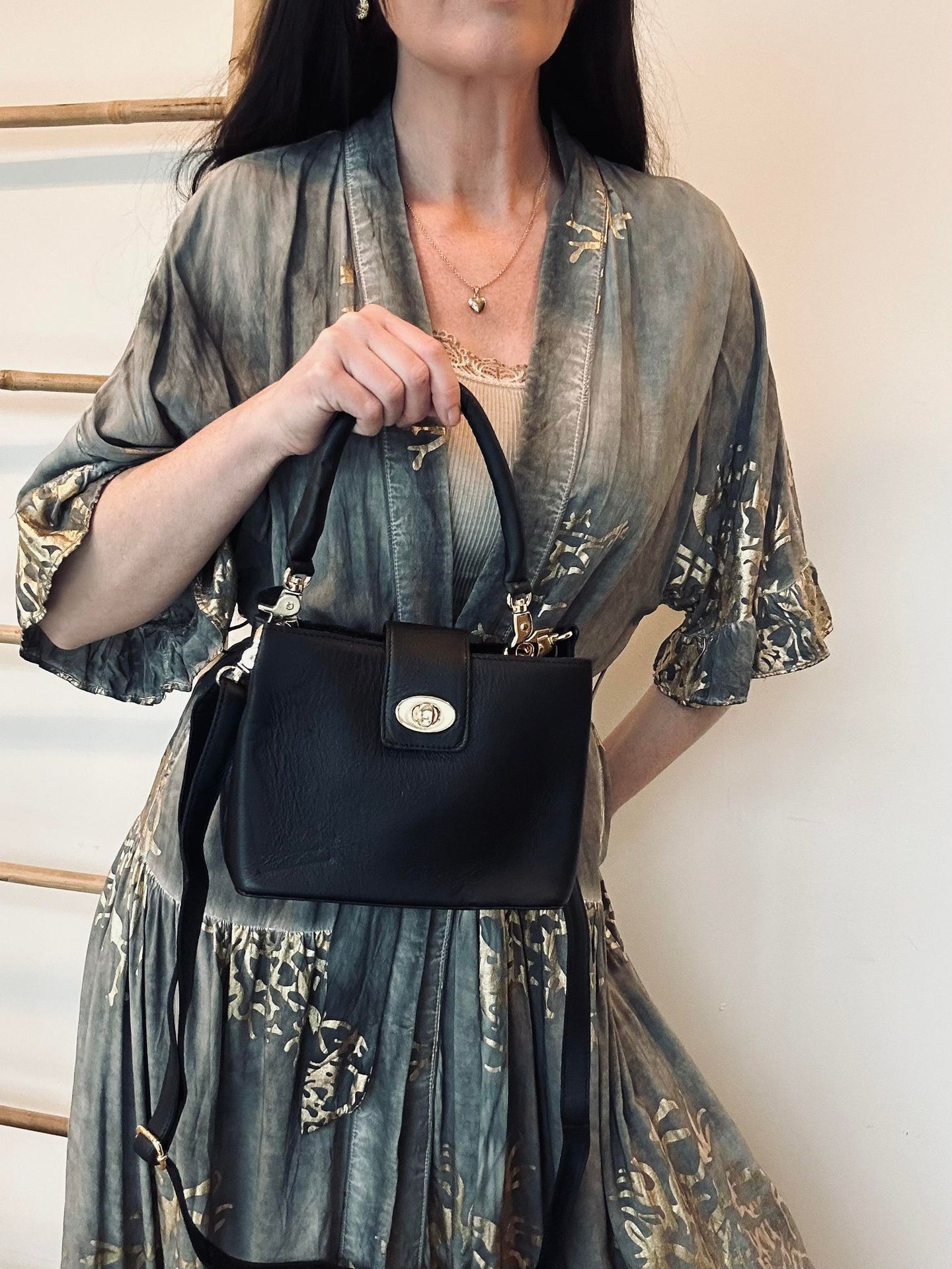 Crossbody Lux black Mini - VIAMAJA.DK