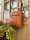 Crossbody Maisy Cognac - VIAMAJA.DK