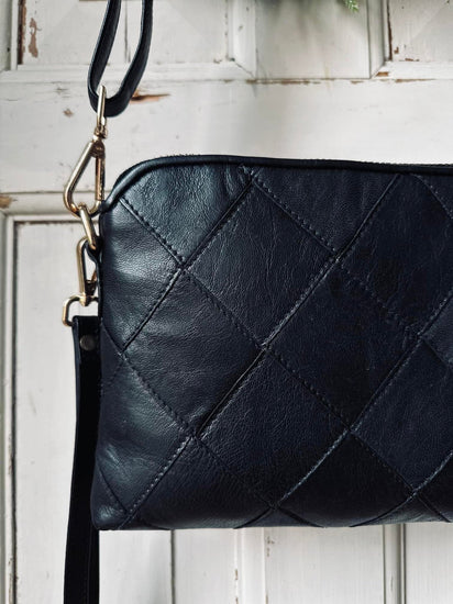 Crossbody Smilla Black Harlequin - VIAMAJA.DK