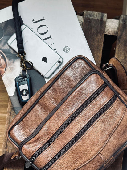 Crossbody Zipper brown leather - VIAMAJA.DK