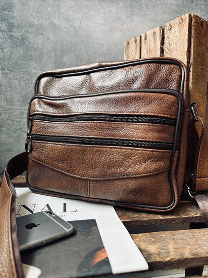 Crossbody Zipper brown leather - VIAMAJA.DK