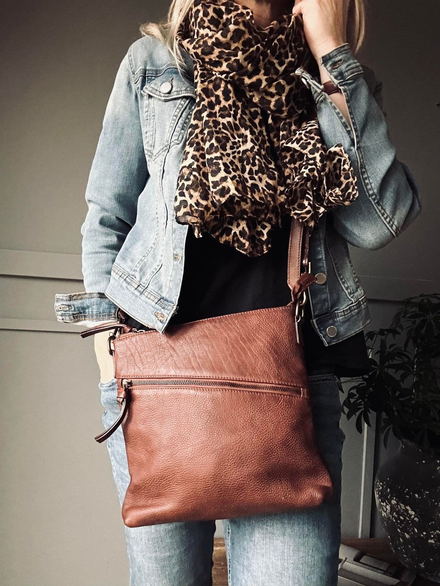 Crossover Annie Dark cognac - Washed cow - VIAMAJA.DK