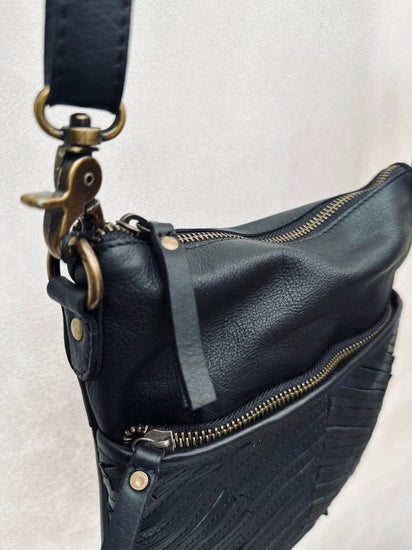 Crossover Black - Handmade leather - VIAMAJA.DK