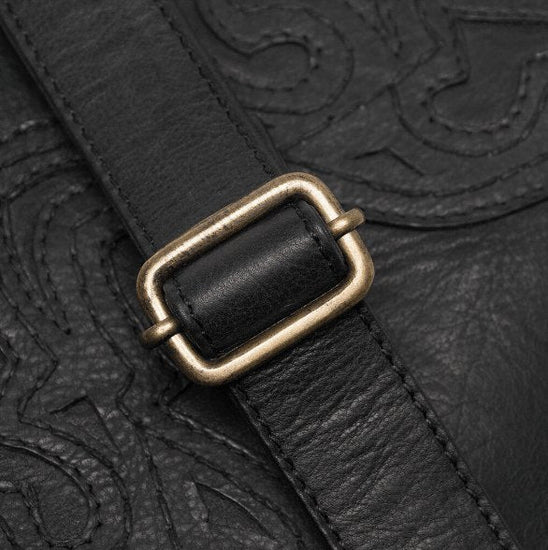 Crossover CARGO Black - VIAMAJA.DK