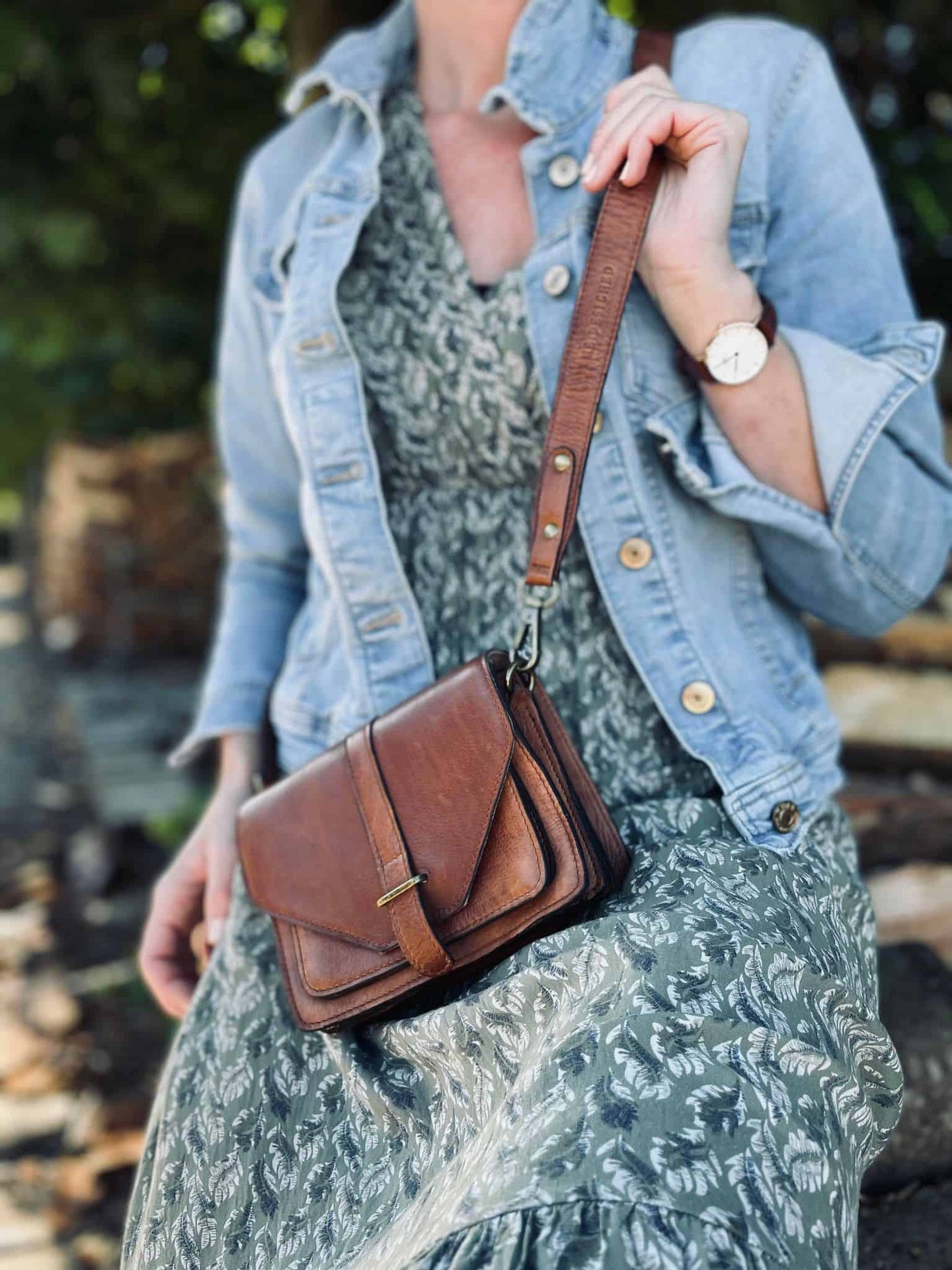Crossover – Classic walnut - VIAMAJA.DK
