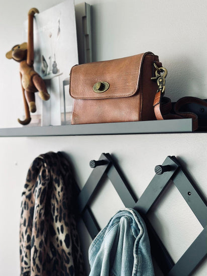 Crossover LUX Walnut - Small - VIAMAJA.DK