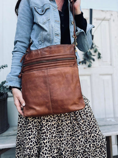 Crossover XL Fello Walnut - VIAMAJA.DK