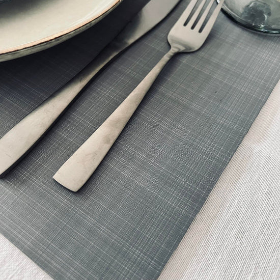 Dækkeserviet - VITA Dark grey - VIAMAJA.DK
