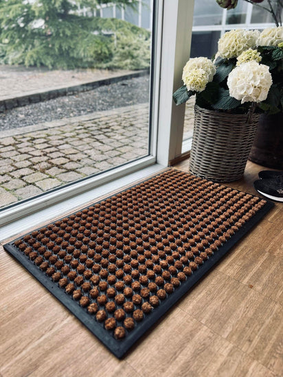 Dørmåtte DOTS Natur - 45x75cm - VIAMAJA.DK