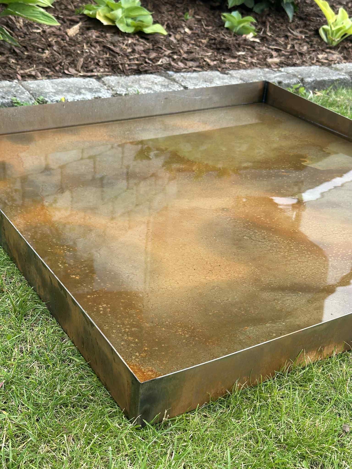 Speilbasseng Square - Rust