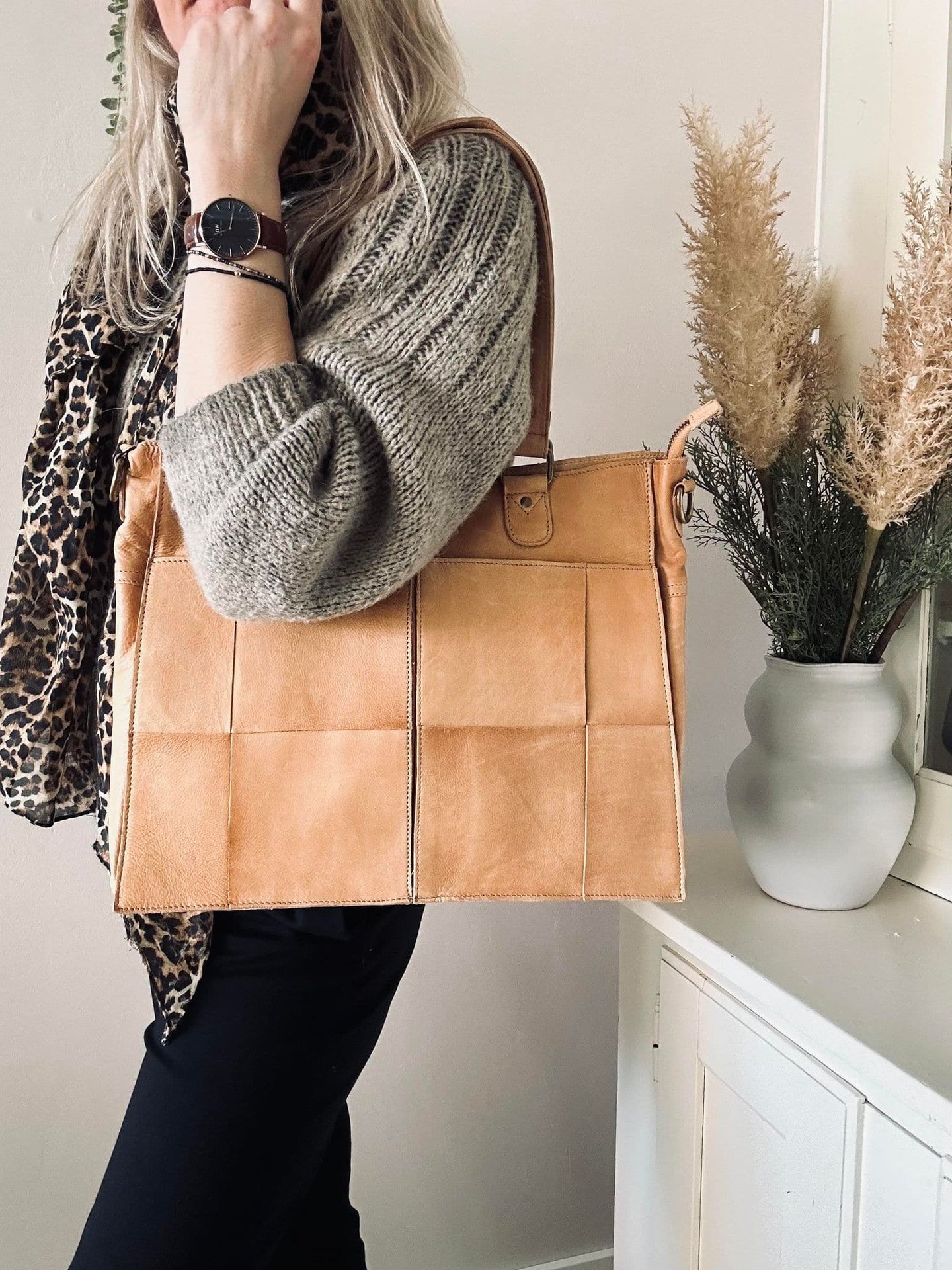 Elegant arbejdstaske / shopper – Sand - VIAMAJA.DK