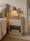 Nattbord - Hickory / cashmere med 1 skuff