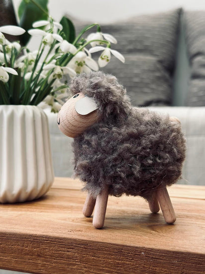 Sau, grå/taupe, liten