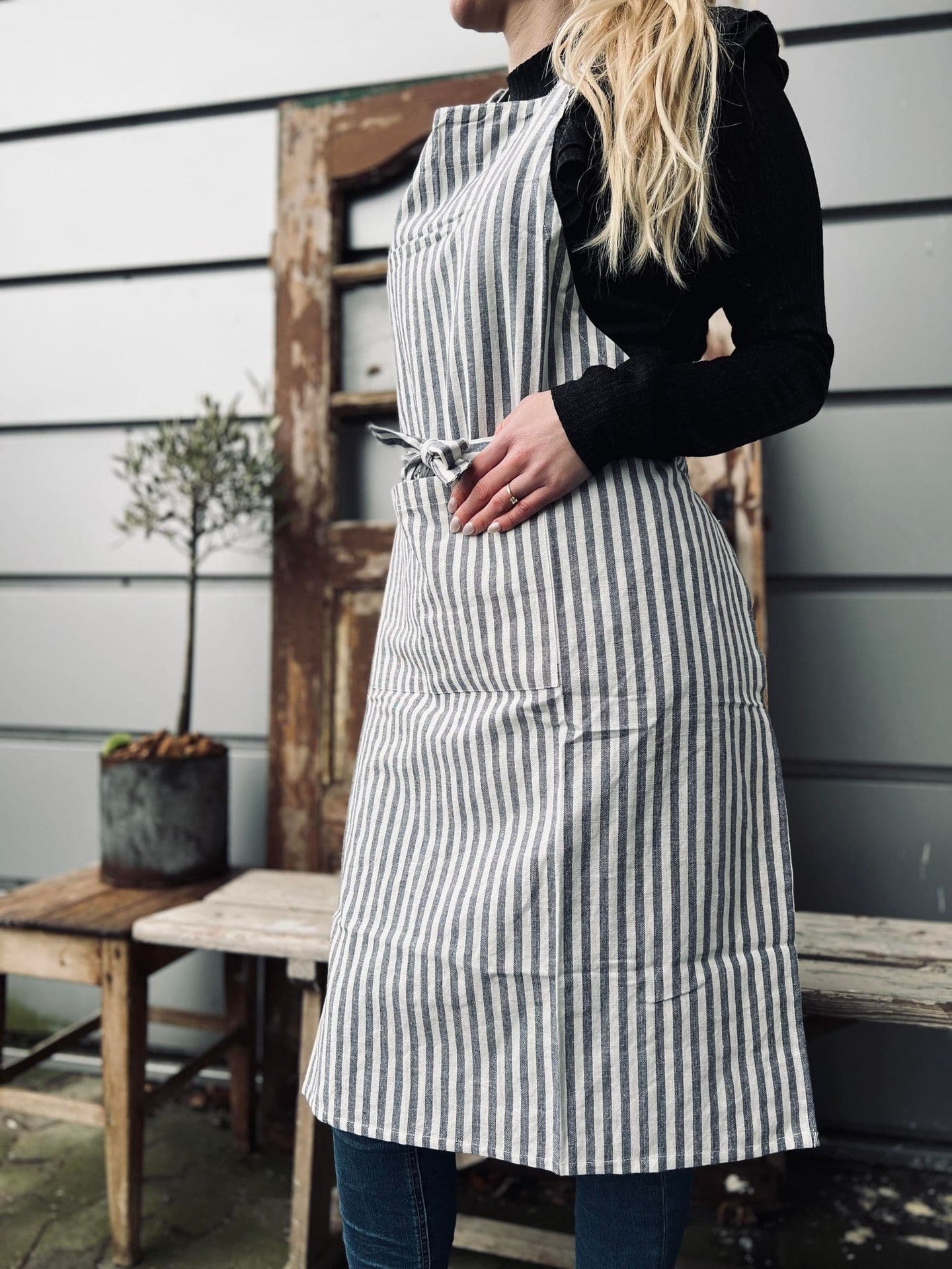 Forklæde - Blå strib - VIAMAJA.DK