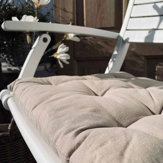 Futon hynde – Sand – 40×40 - VIAMAJA.DK