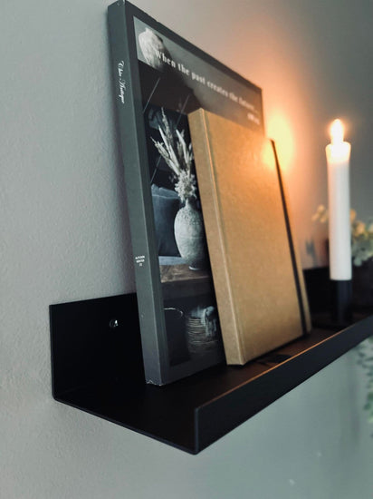 Gallerihylde i sort metal - VIAMAJA.DK