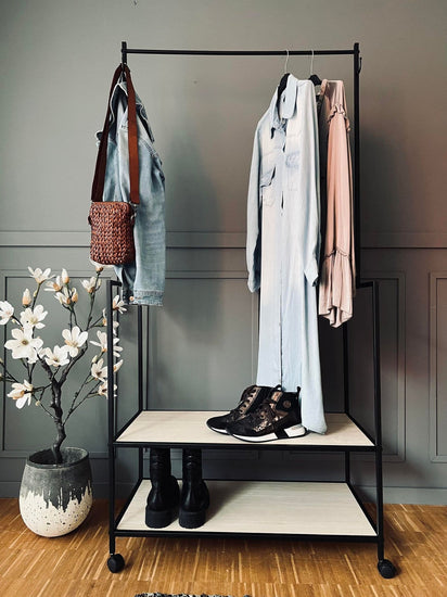 Garderobe på hjul - 2.Sortering - VIAMAJA.DK