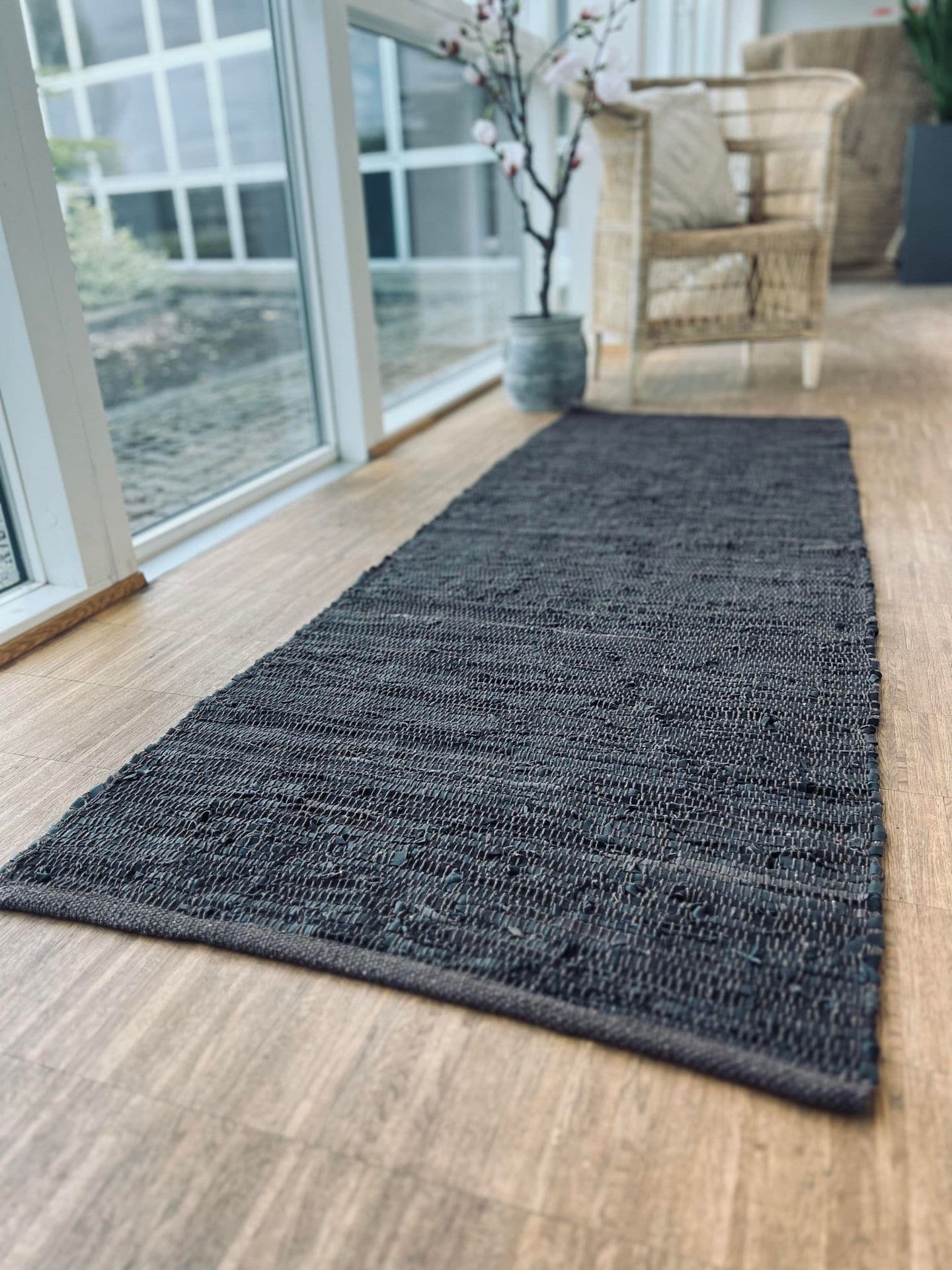Gulvtæppe i læder - 70x200 cm Valnød - VIAMAJA.DK
