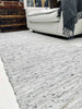 Gulvteppe i lys grått skinn - 70x200cm