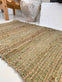 Gulvtæppe i Oliven skind og jute / bademåtte – 70x140cm - VIAMAJA.DK