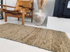 Gulvteppe i oliven skinn og jute – 70x200