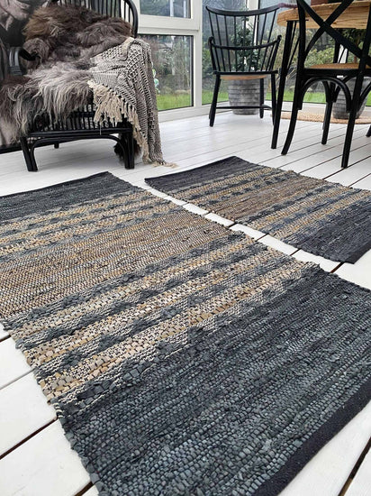 Gulvtæppe i skind - grå/blå med natur mønster - 70x140 - VIAMAJA.DK