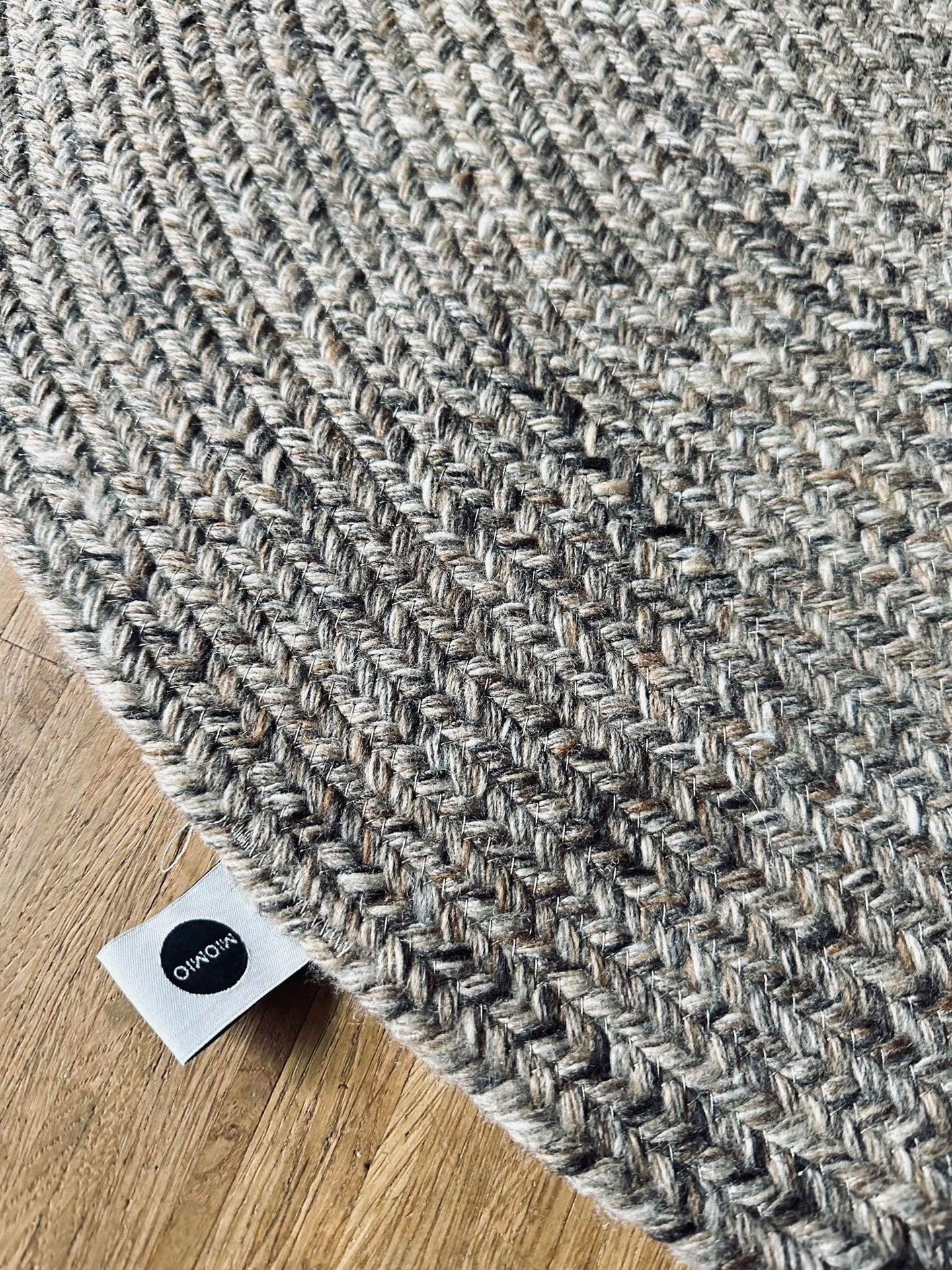 Gulvtæppe Rund Beige – Godkendt til inde og ude - VIAMAJA.DK