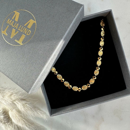 Halskæde Liva forgyldt - VIAMAJA.DK