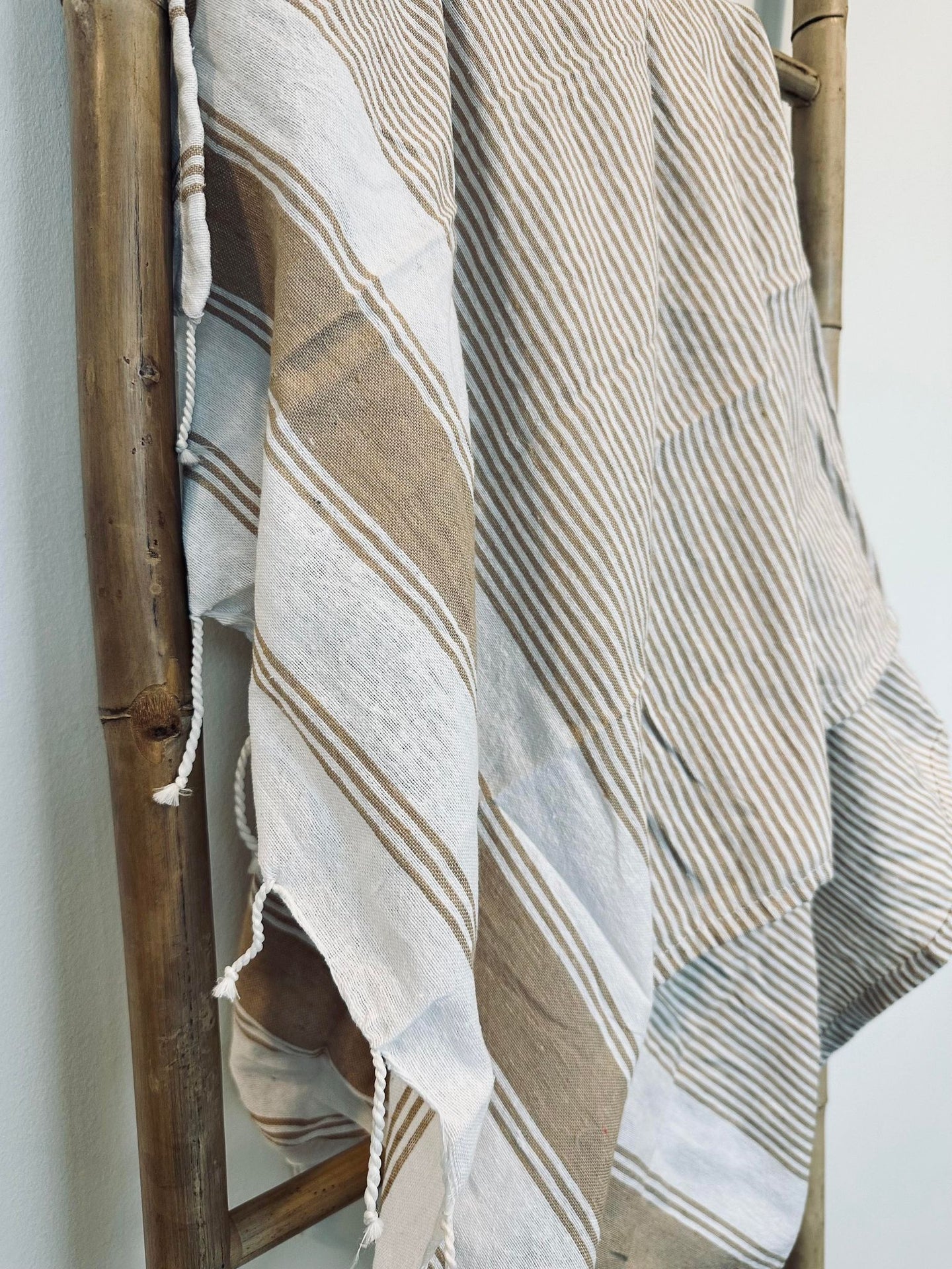 Hammam håndklæde – Beige strib - VIAMAJA.DK