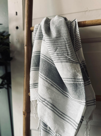 Hammam håndklæde - Grå summer - VIAMAJA.DK