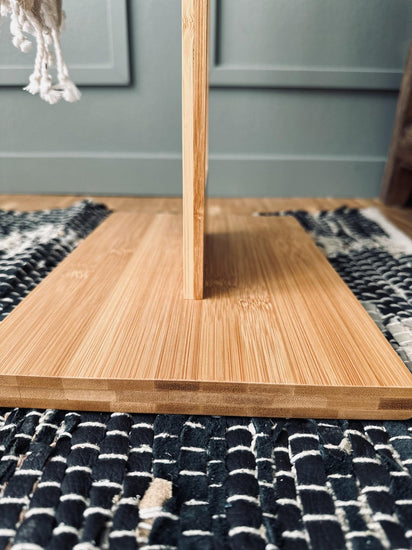 Håndklæde stativ i bambus - VIAMAJA.DK