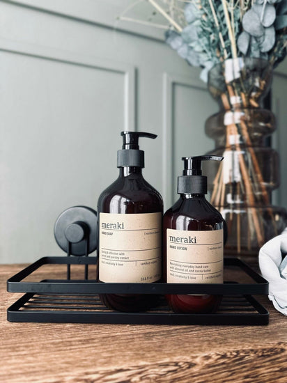 Hylde til badeværelse med sugekopper - VIAMAJA.DK