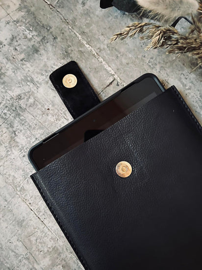 Ipad cover i blød og lækker skind - VIAMAJA.DK