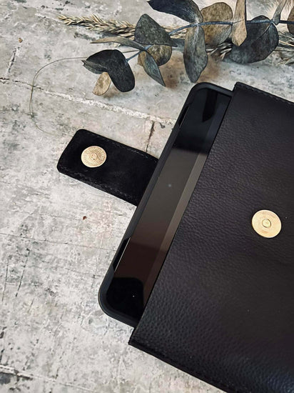 Ipad cover i blød og lækker skind - VIAMAJA.DK