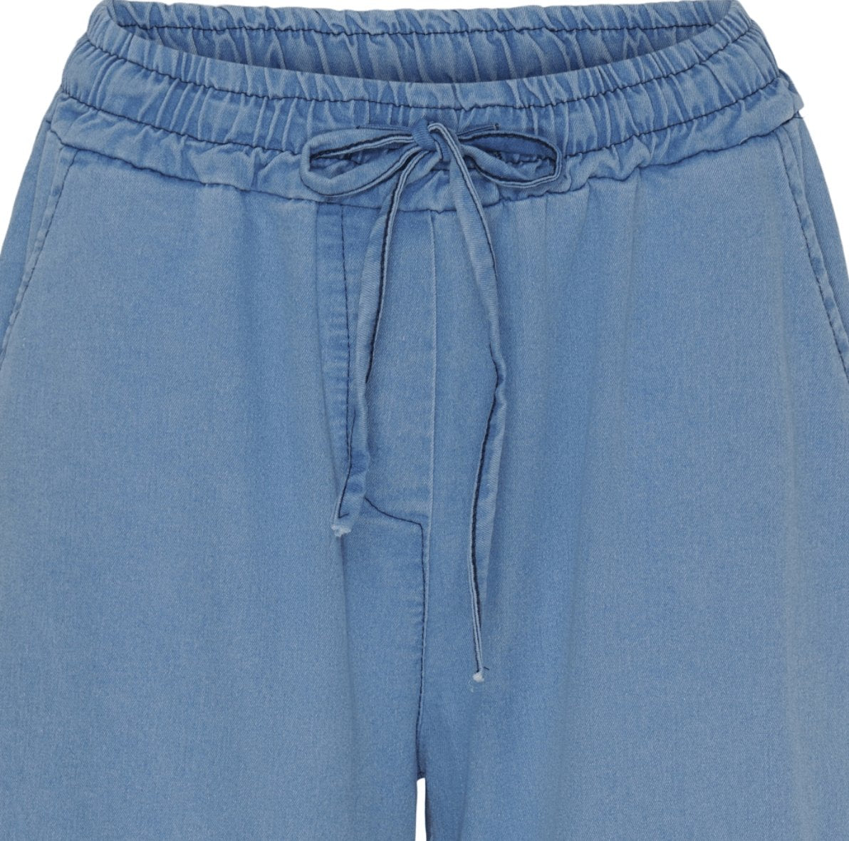 Jeans i ultra blød kvalitet - VIAMAJA.DK