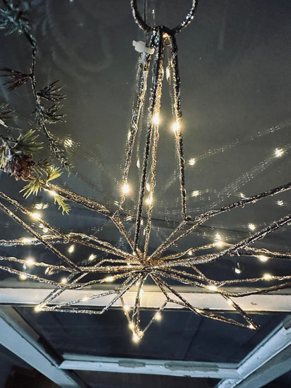 Julestjerne med LED Lys 40cm - timerfunktion - VIAMAJA.DK