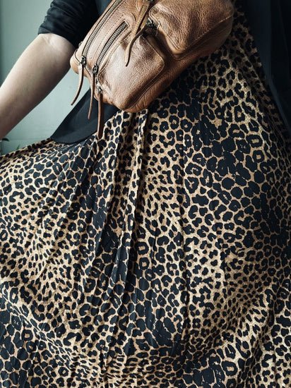 Kjole i loose fit – Leopard - VIAMAJA.DK