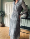 Kjole m. Smock – Dusty blue - VIAMAJA.DK
