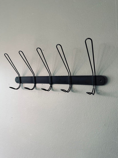 Knagerække med 5 kroge - VIAMAJA.DK