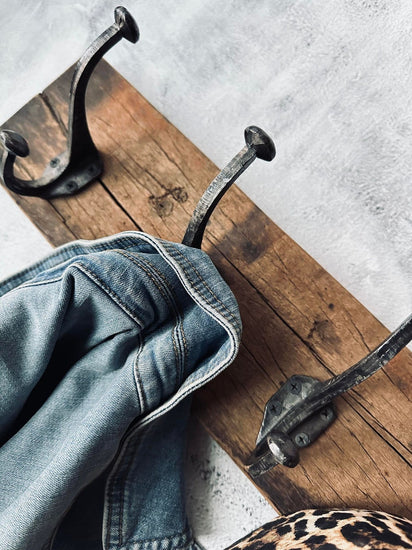 Knagerække med 5 kroge - Genbrugstræ - VIAMAJA.DK
