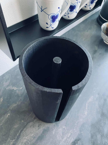Køkkenrulleholder, Sort - VIAMAJA.DK