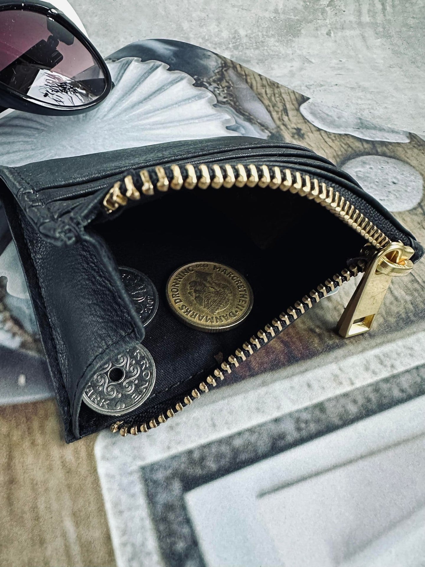 Kreditkort holder med rum til mønter - Black - VIAMAJA.DK