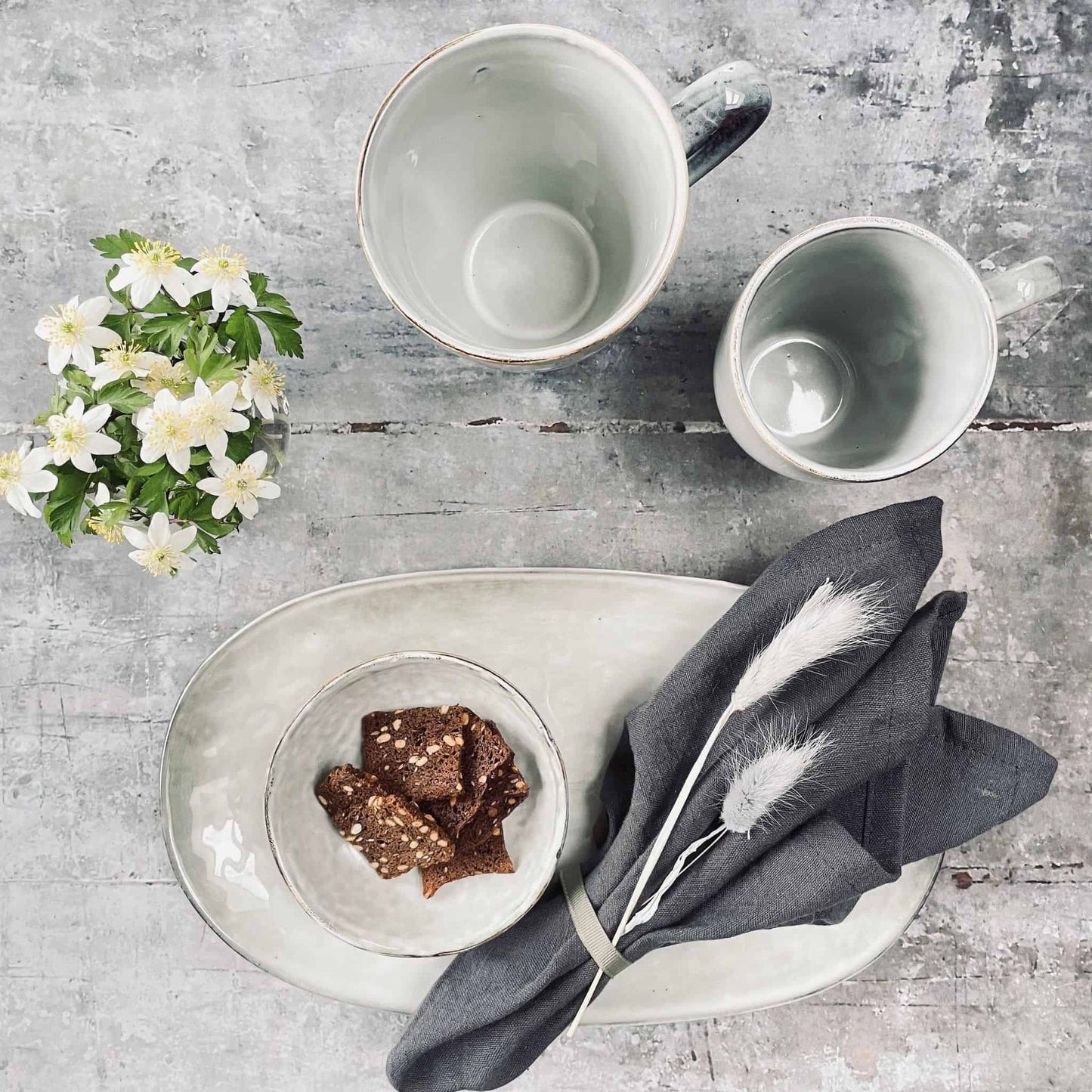 Krus XL med hank i stentøj – Stone - VIAMAJA.DK