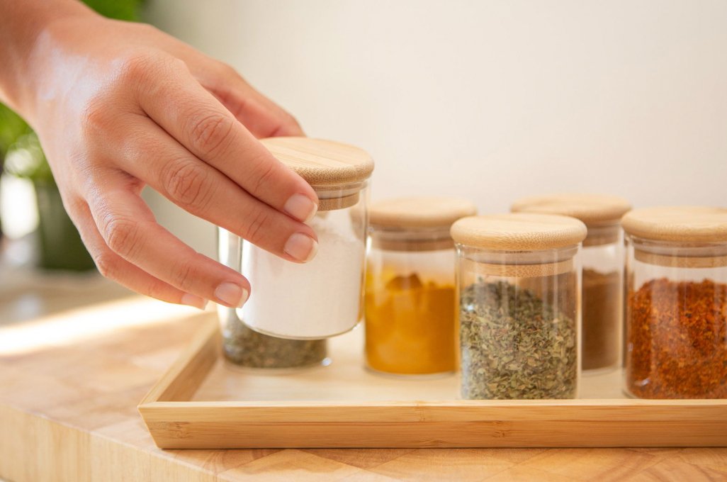 Krydderiglas med bambuslåg – 6 stk - VIAMAJA.DK