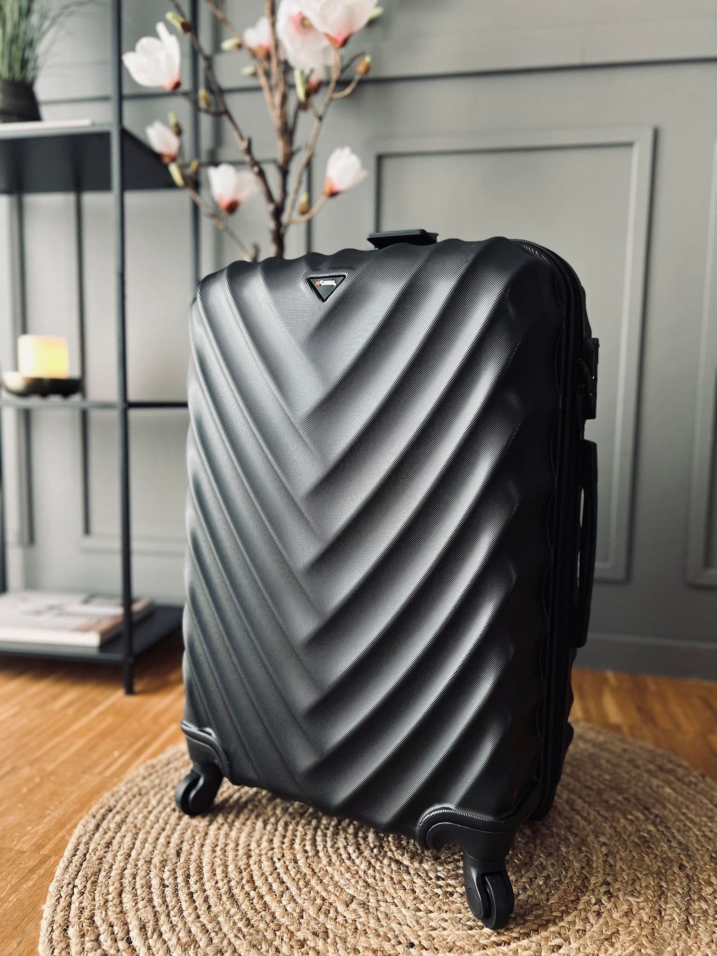 Kuffert medium – ULTRA LET 60 liter - VIAMAJA.DK