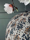 Lampe med solceller – Flower Beige dia 30cm - VIAMAJA.DK