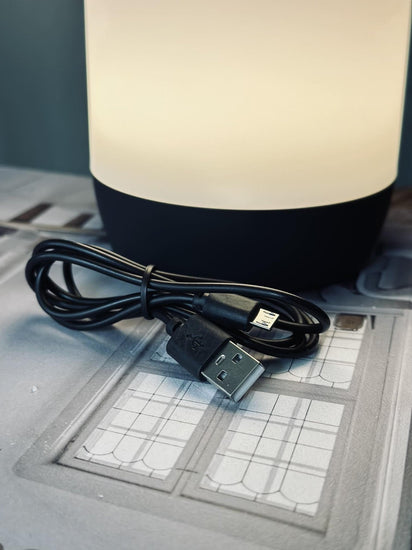 Lampe med solceller og touch - genopladelig Big size - VIAMAJA.DK