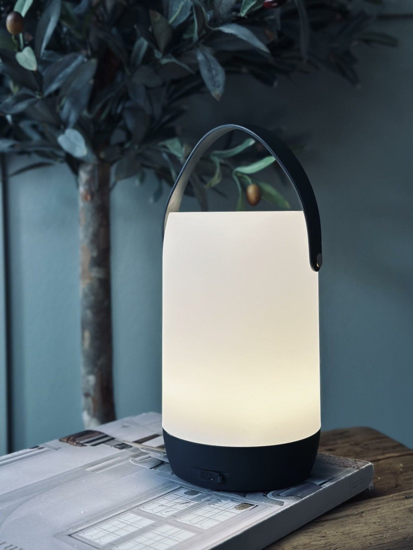 Lampe med solceller og touch - genopladelig Big size - VIAMAJA.DK