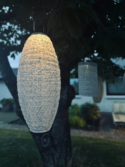 Lampe med solceller - SUMMER WHITE - VIAMAJA.DK