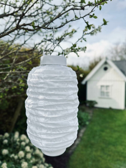Lampe med solceller – White - VIAMAJA.DK